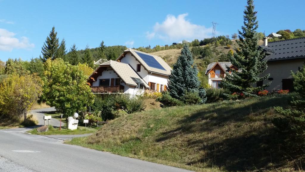 Studio Barcelonnette Ubaye, Provence Enchastrayes Екстериор снимка