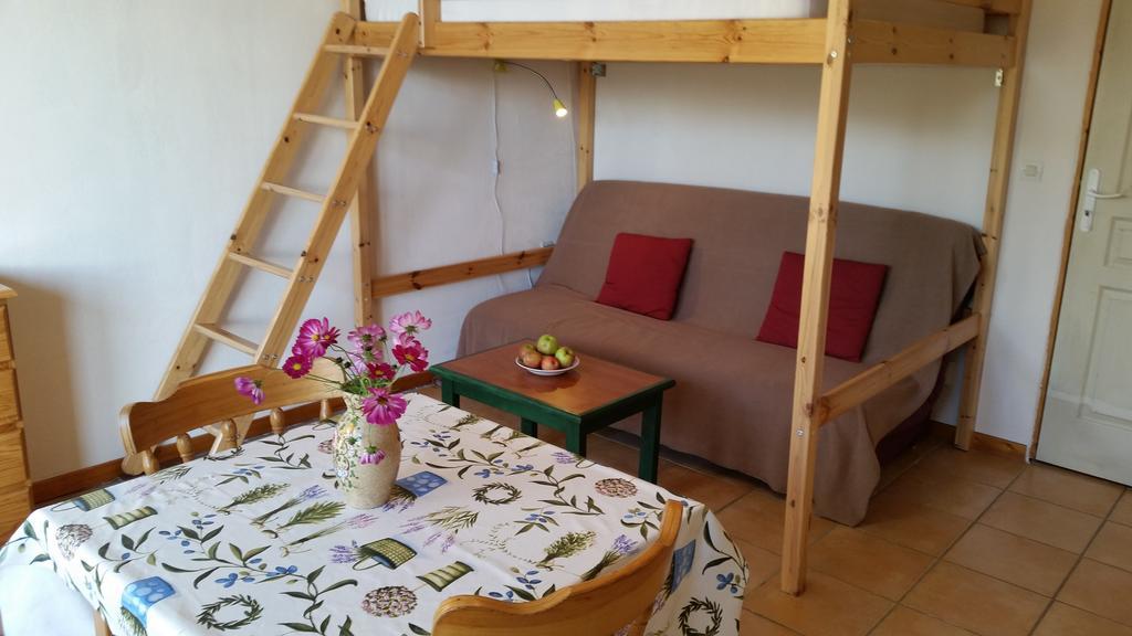 Studio Barcelonnette Ubaye, Provence Enchastrayes Екстериор снимка