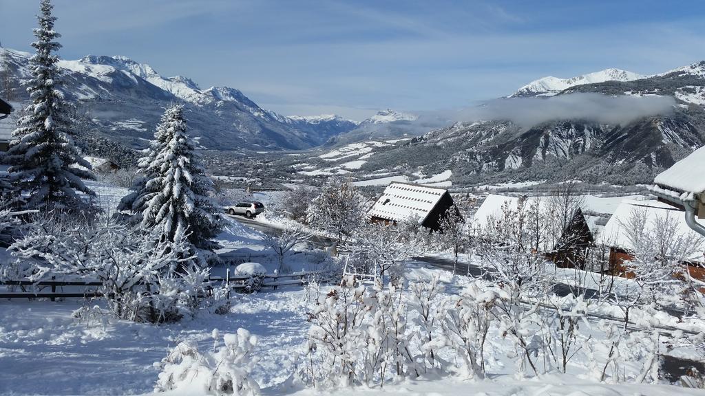 Studio Barcelonnette Ubaye, Provence Enchastrayes Екстериор снимка